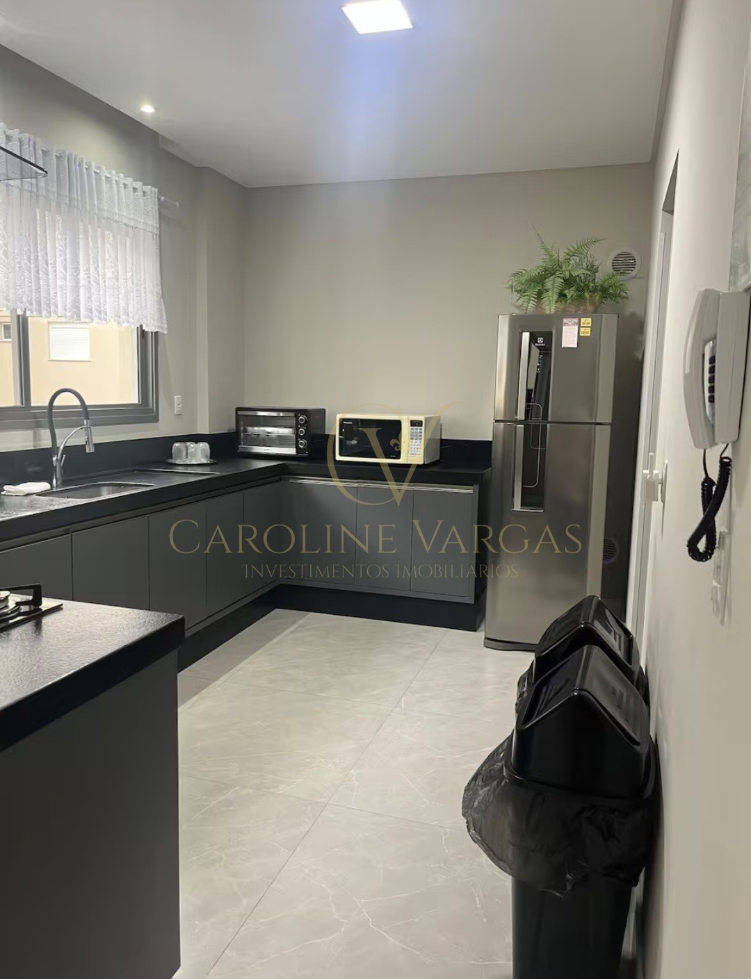 Apartamento para Locação Anual em Itapema
