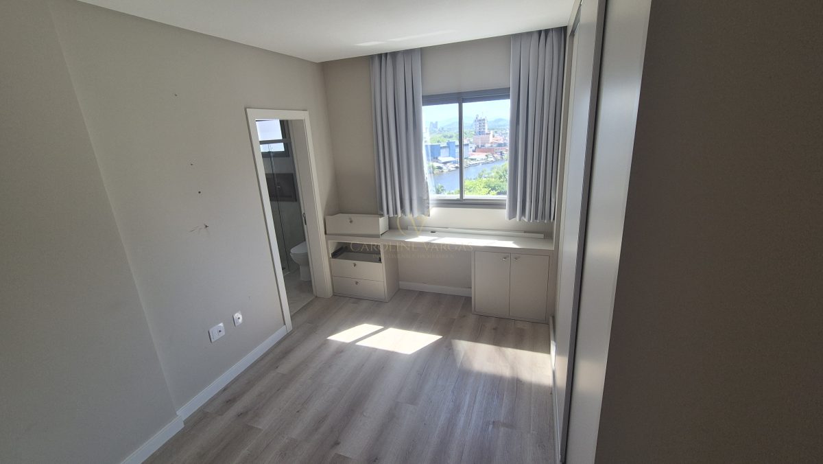 Apartamento para Locação Anual no bairro MEIA PRAIA  em Itapema