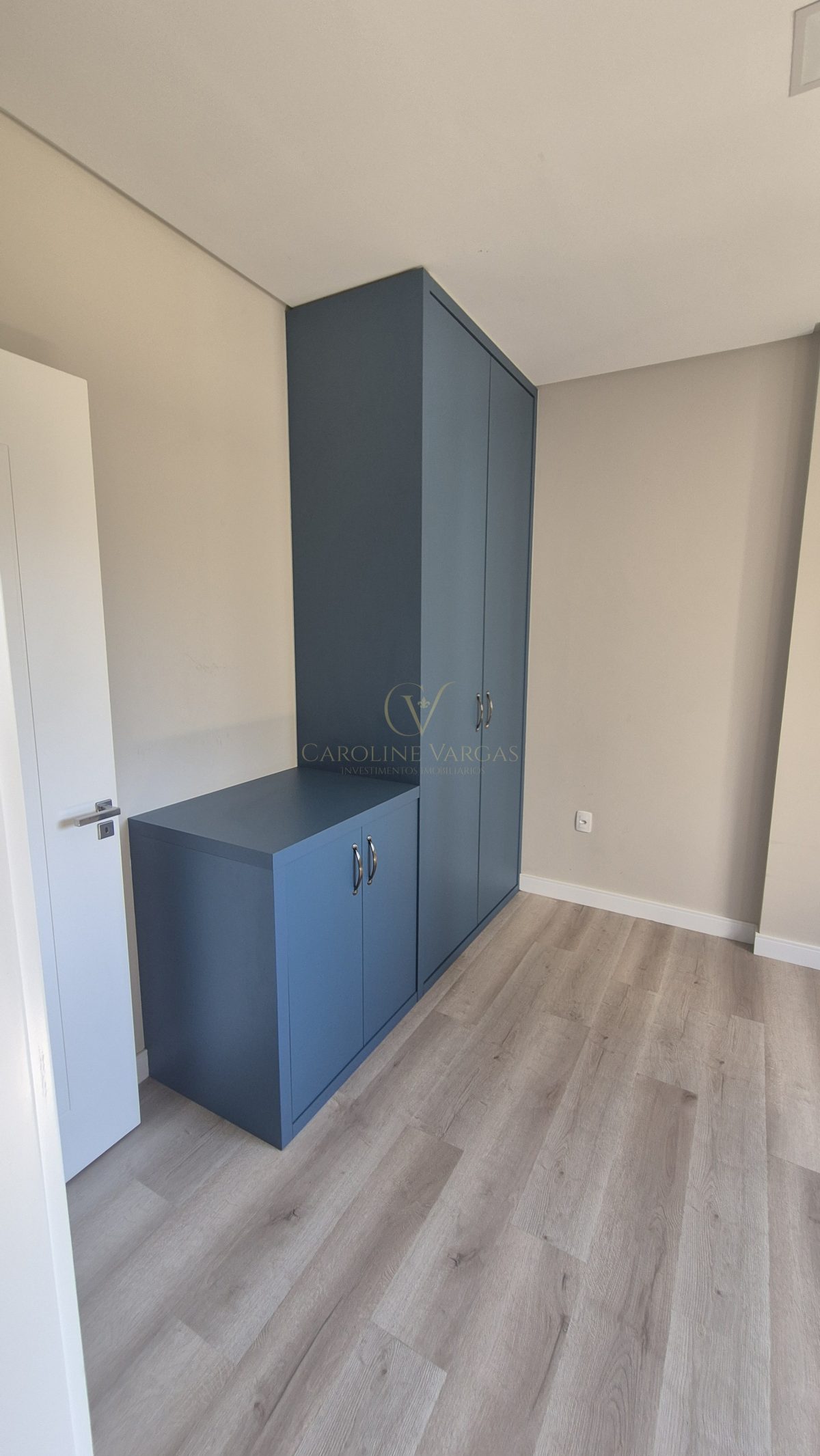 Apartamento para Locação Anual no bairro MEIA PRAIA  em Itapema