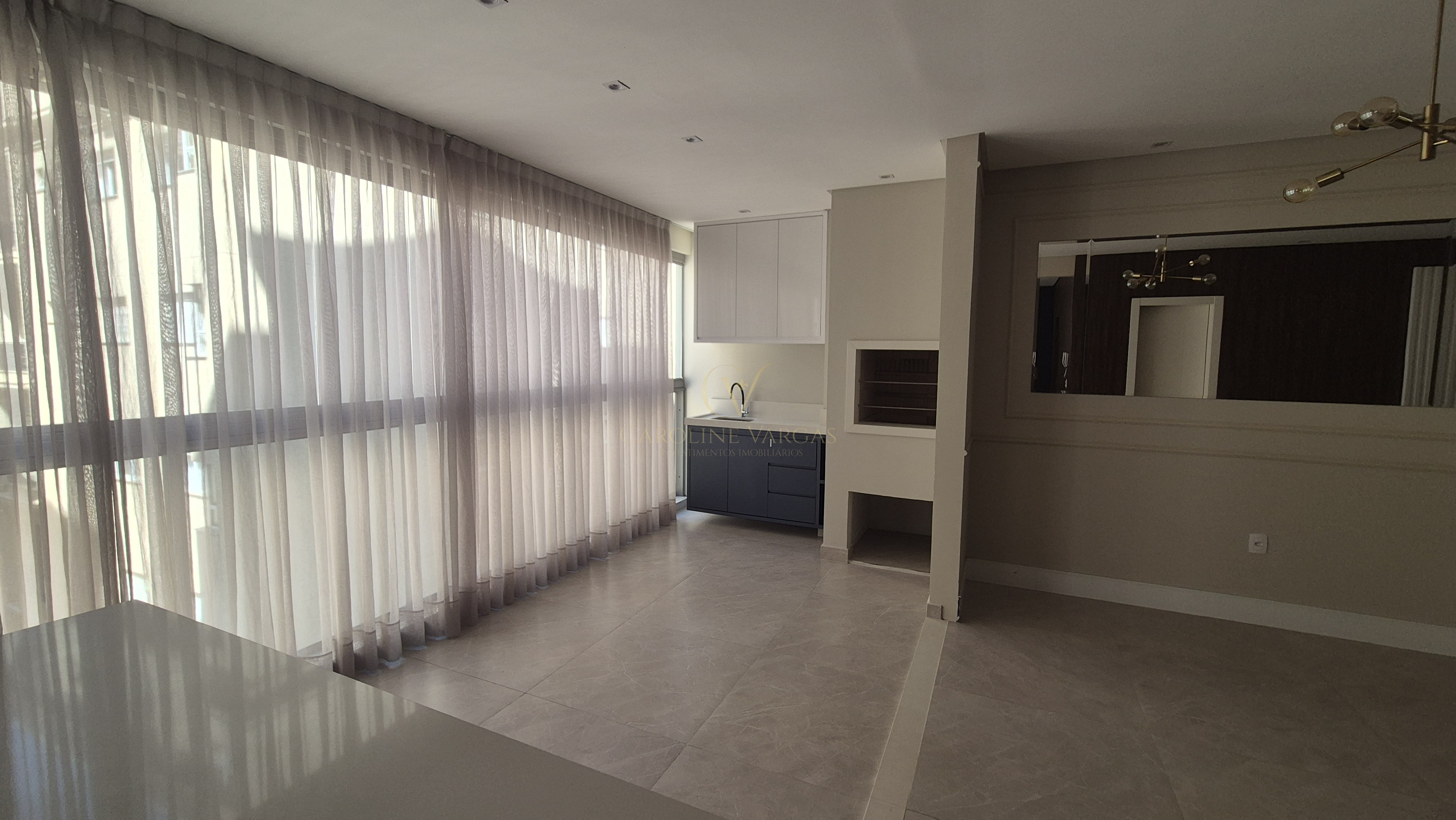 Apartamento para Locação Anual no bairro MEIA PRAIA  em Itapema