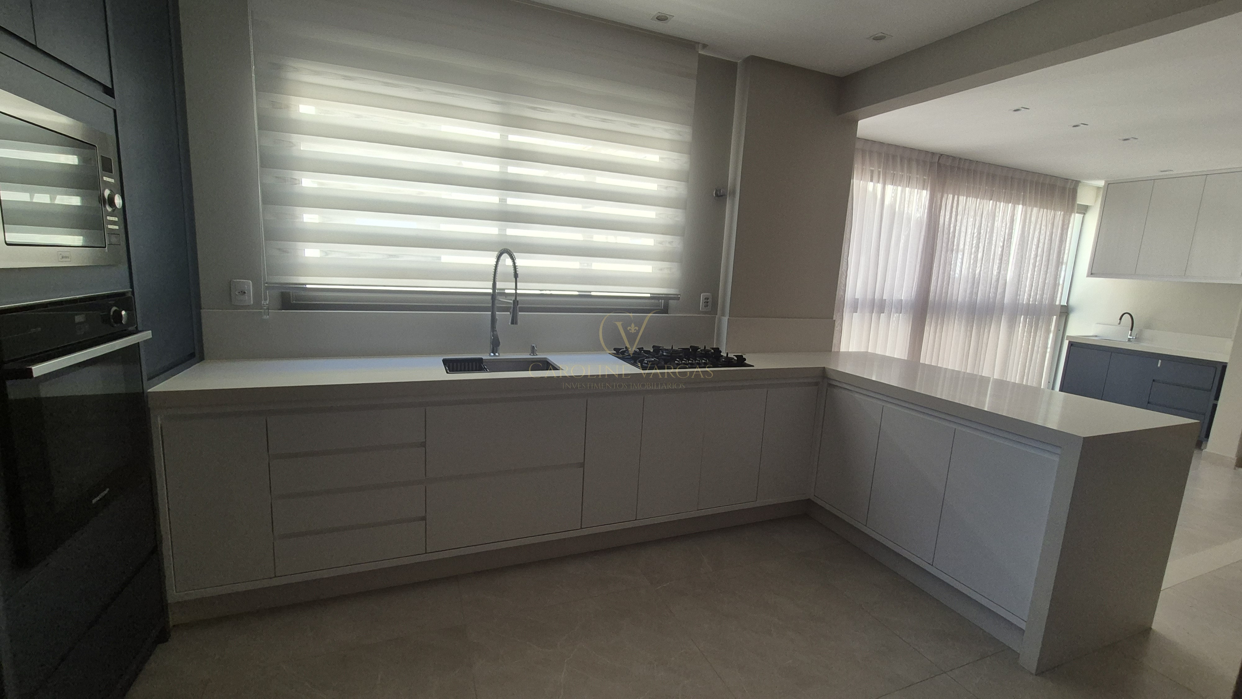 Apartamento para Locação Anual no bairro MEIA PRAIA  em Itapema