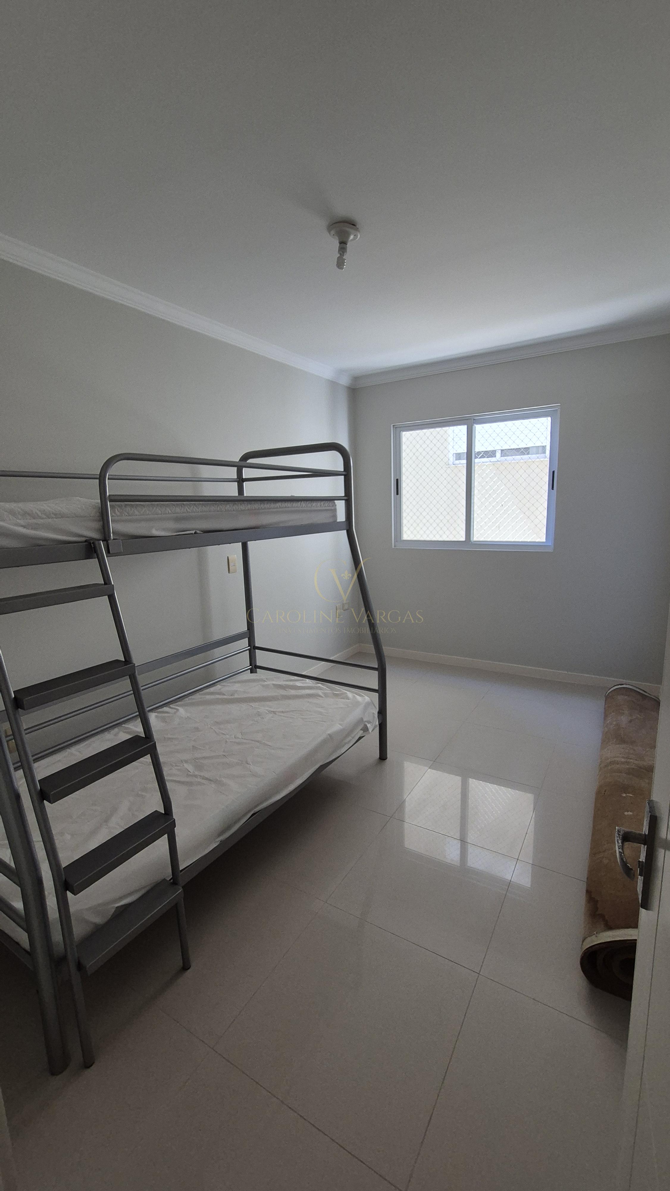 Apartamento 4 quartos para Locação Anual no bairro Meia Praia em Itapema