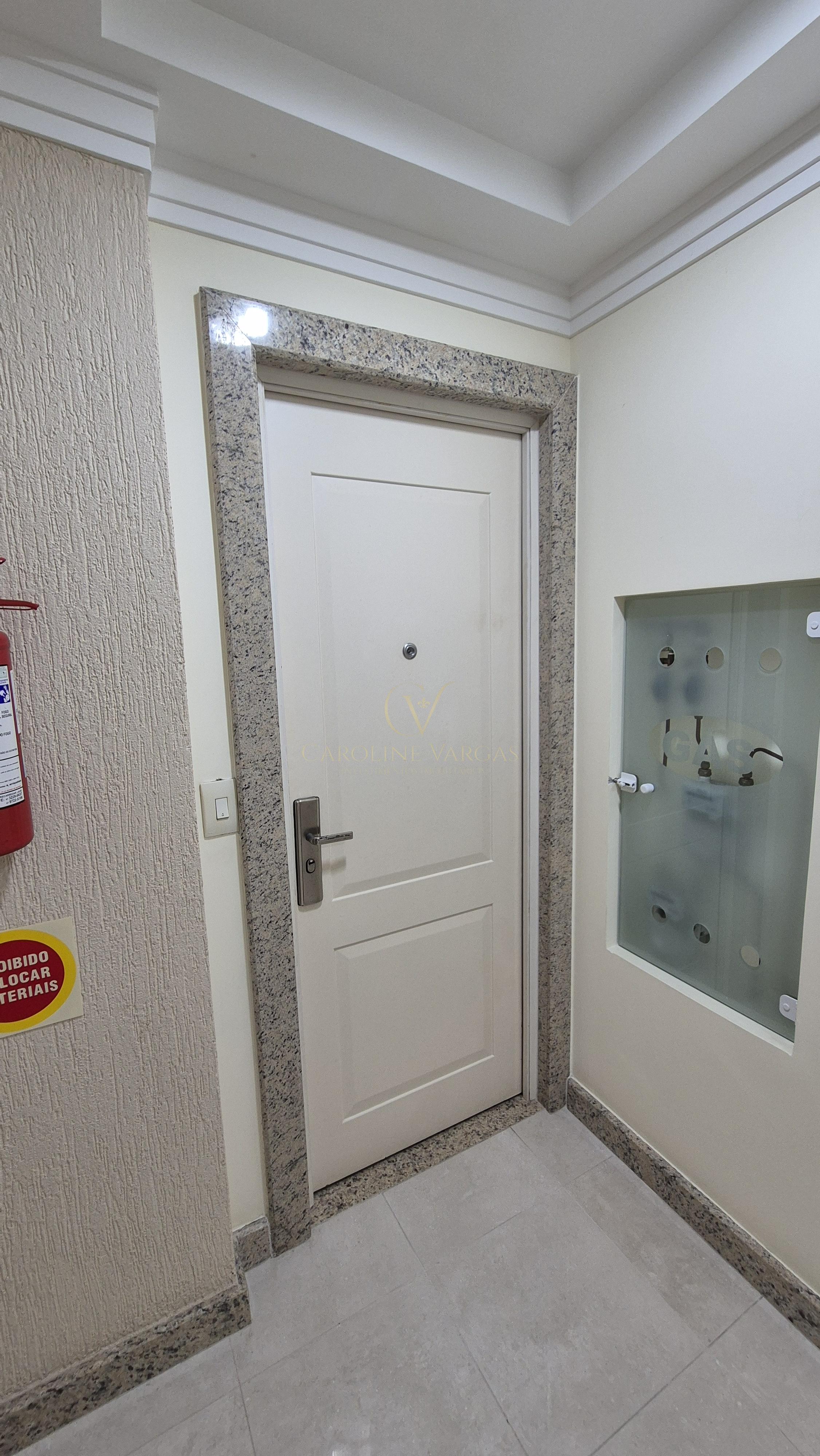 Apartamento 4 quartos para Locação Anual no bairro Meia Praia em Itapema