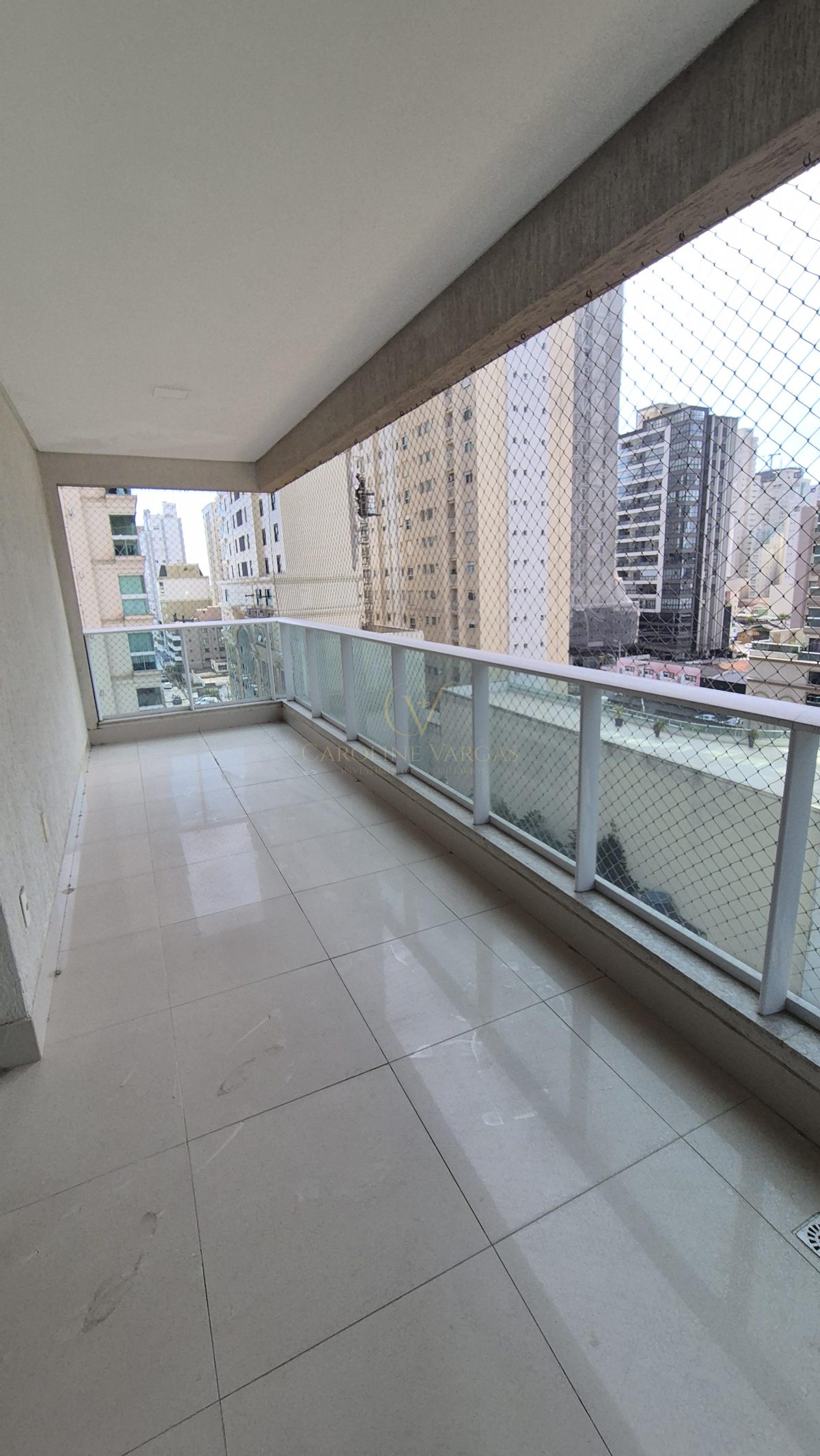 Apartamento para Locação Anual em Itapema